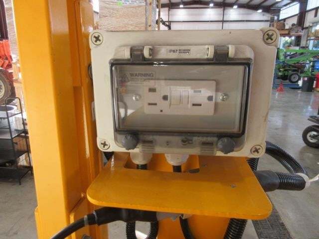 2023 JCB S3246E-16