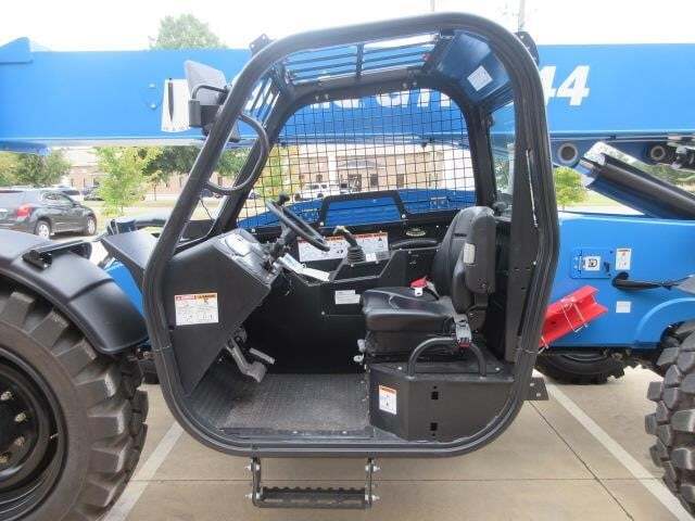 2024 Genie GTH 844-21