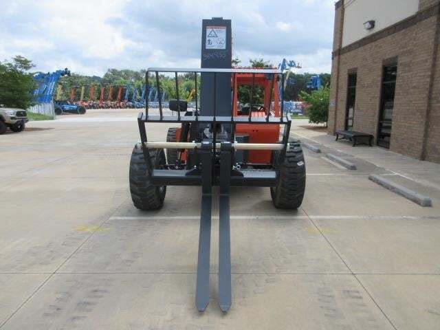 2025 SkyTrak 6042-3