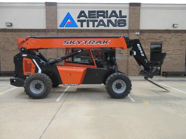 2025 SkyTrak 6042-5