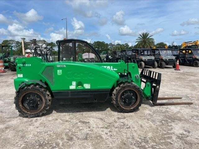2016 Genie GTH-5519 Picture 3 2016 Genie GTH-5519-3