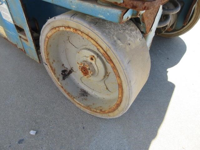2015 Genie GS-1930 Picture 8 2015 Genie GS-1930-8
