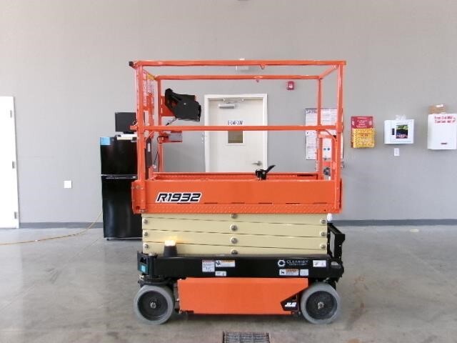 2025 JLG R1932-1