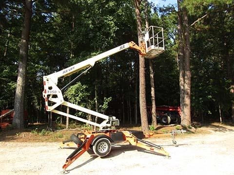 2018 JLG T350-8