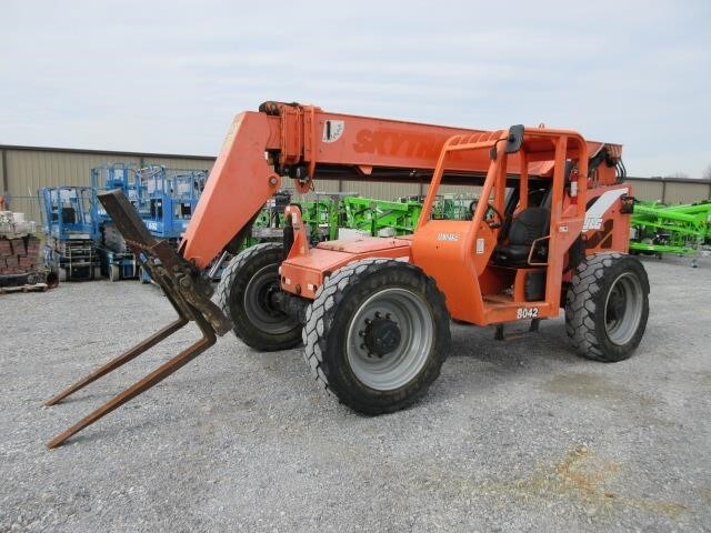 2015 SkyTrak 8042-1