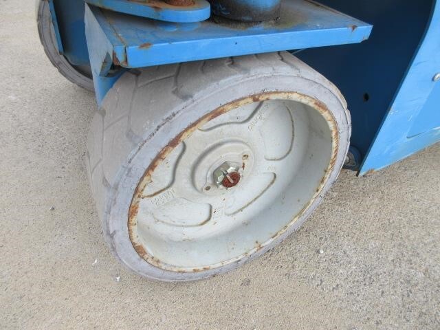 2017 Genie GS-2632-5