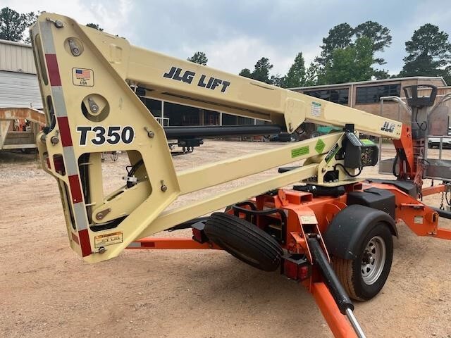 2018 JLG T350-4
