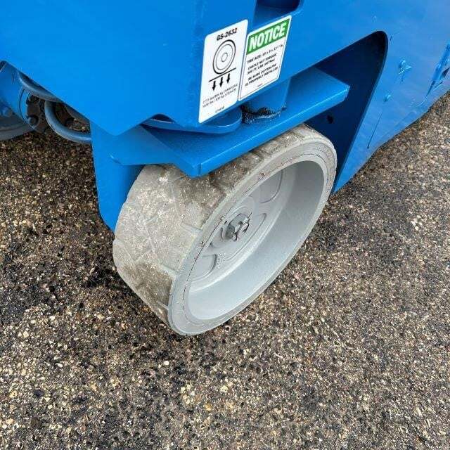 2015 Genie GS-2632-11