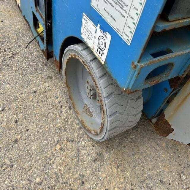 2015 Genie GS-1930-8