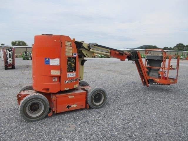 2015 JLG E300AJP-3