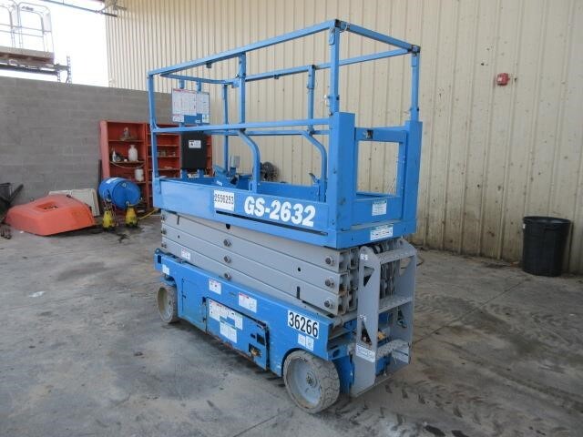 2017 Genie GS-2632-4