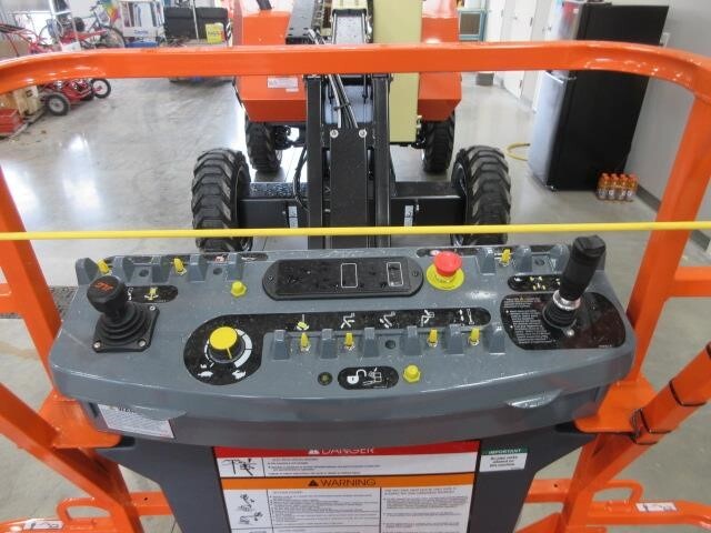 2024 JLG 340AJ-8