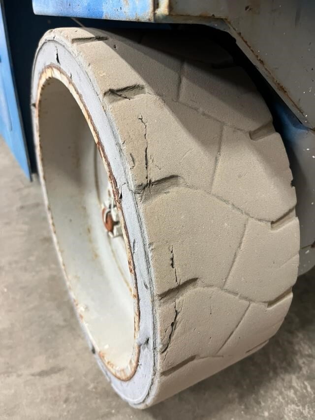 2016 Genie GS-2632-5