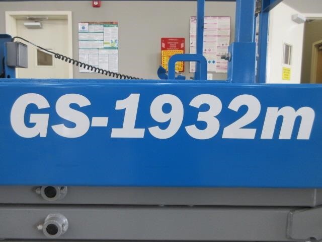 2025 Genie GS1932-M-30