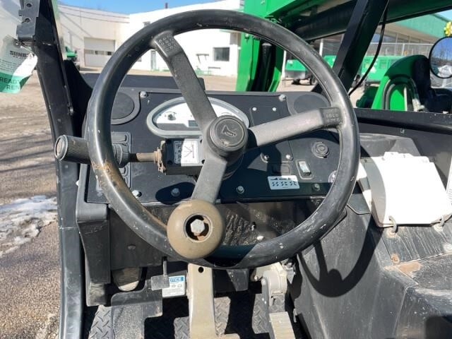 2016 Genie GTH-1056-21