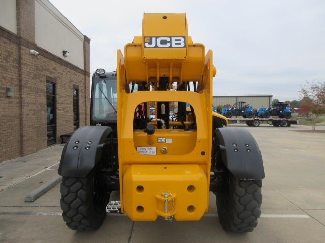 2025 JCB 507-42-7