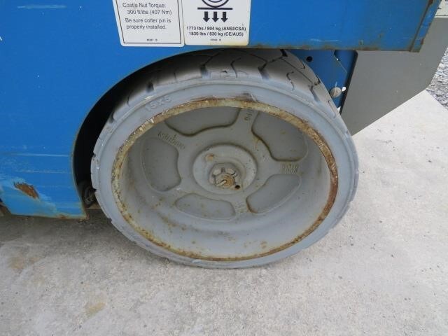 2017 Genie GS-2632-12