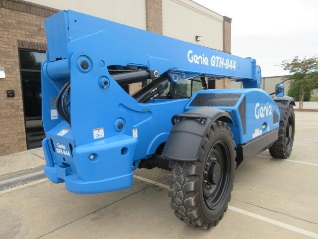 2025 Genie GTH 844-6