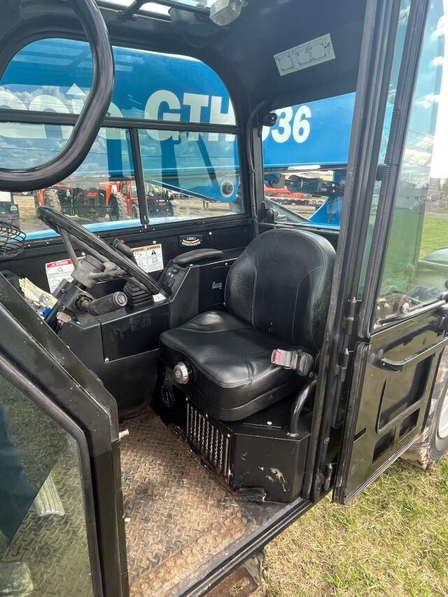 2015 Genie GTH-636-10