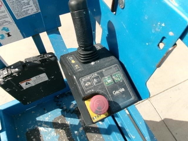 2017 Genie GS-1930-10