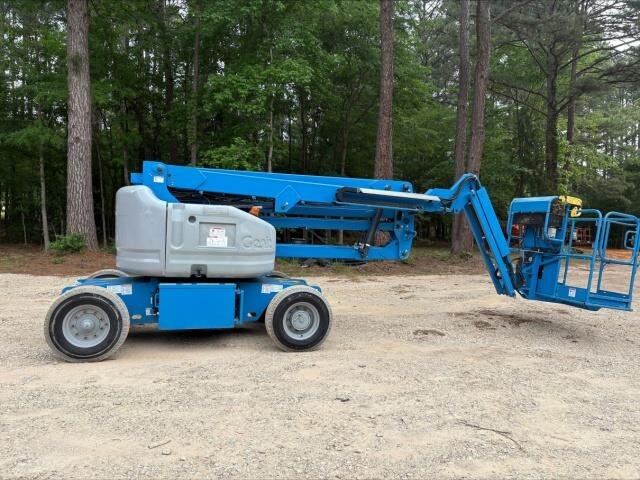 2017 Genie Z-45/25J DC-4