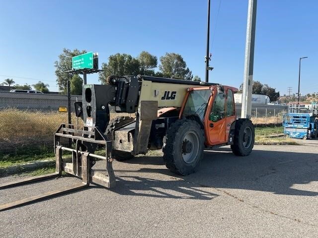 2017 JLG 1255-1