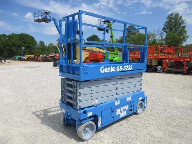 2017 Genie GS-3232-1