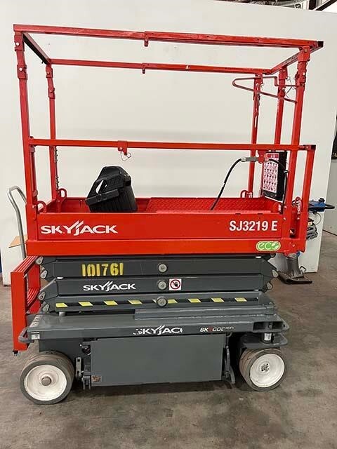 2024 Skyjack SJ3219E