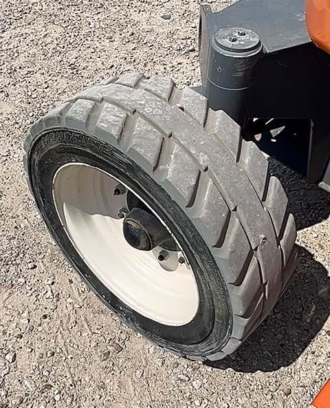 2017 Snorkel AB46JE-10