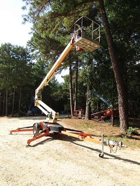2018 JLG T500J-11