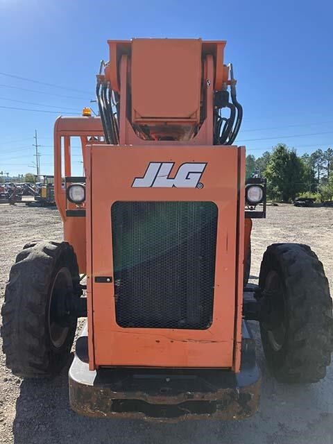 2017 SkyTrak 6042 Picture 2 2017 SkyTrak 6042-2