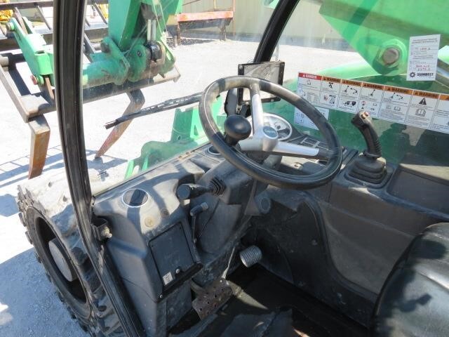 2016 Genie GTH-5519 Picture 15 2016 Genie GTH-5519-15