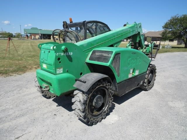 2016 Genie GTH-5519 Picture 6 2016 Genie GTH-5519-6