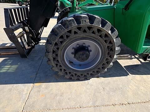 2016 SkyTrak 8042-10