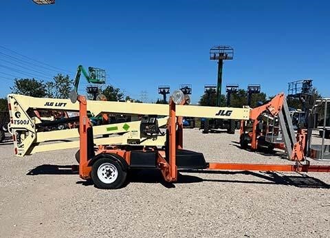 2018 JLG T500J-5