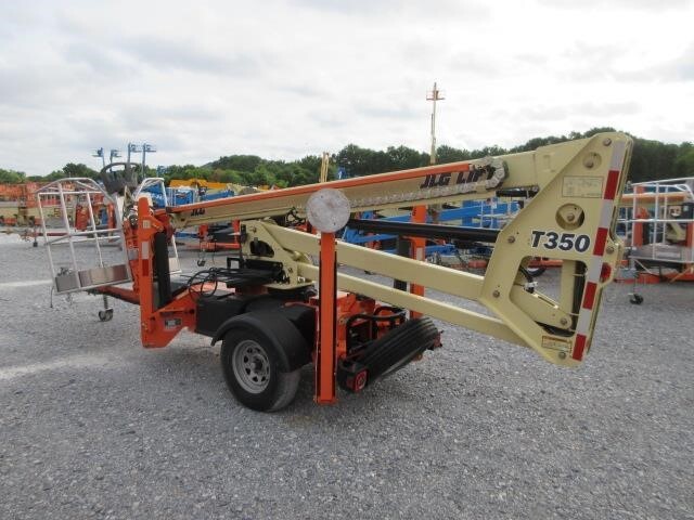 2018 JLG T350-4