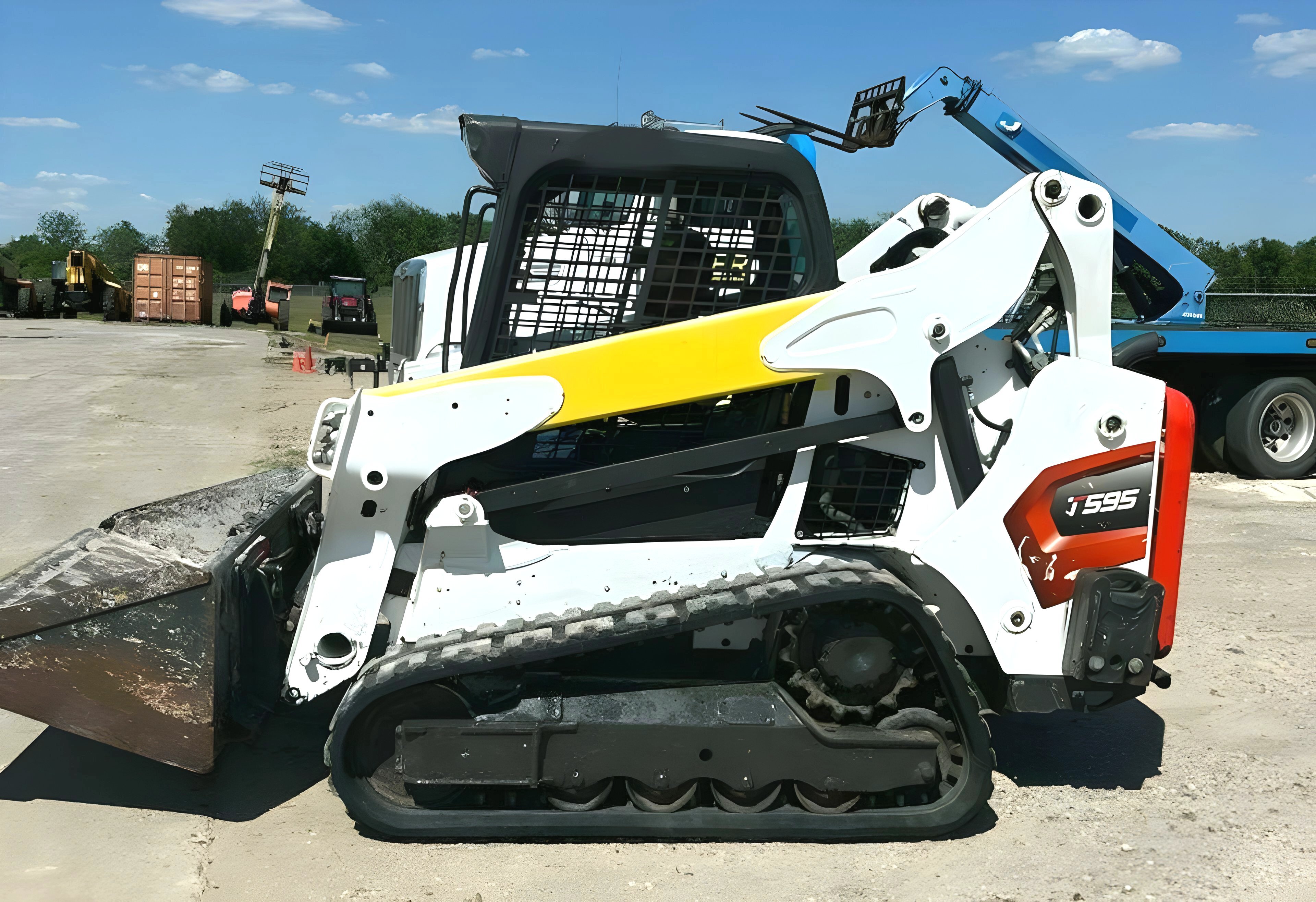 2023 Bobcat T595
