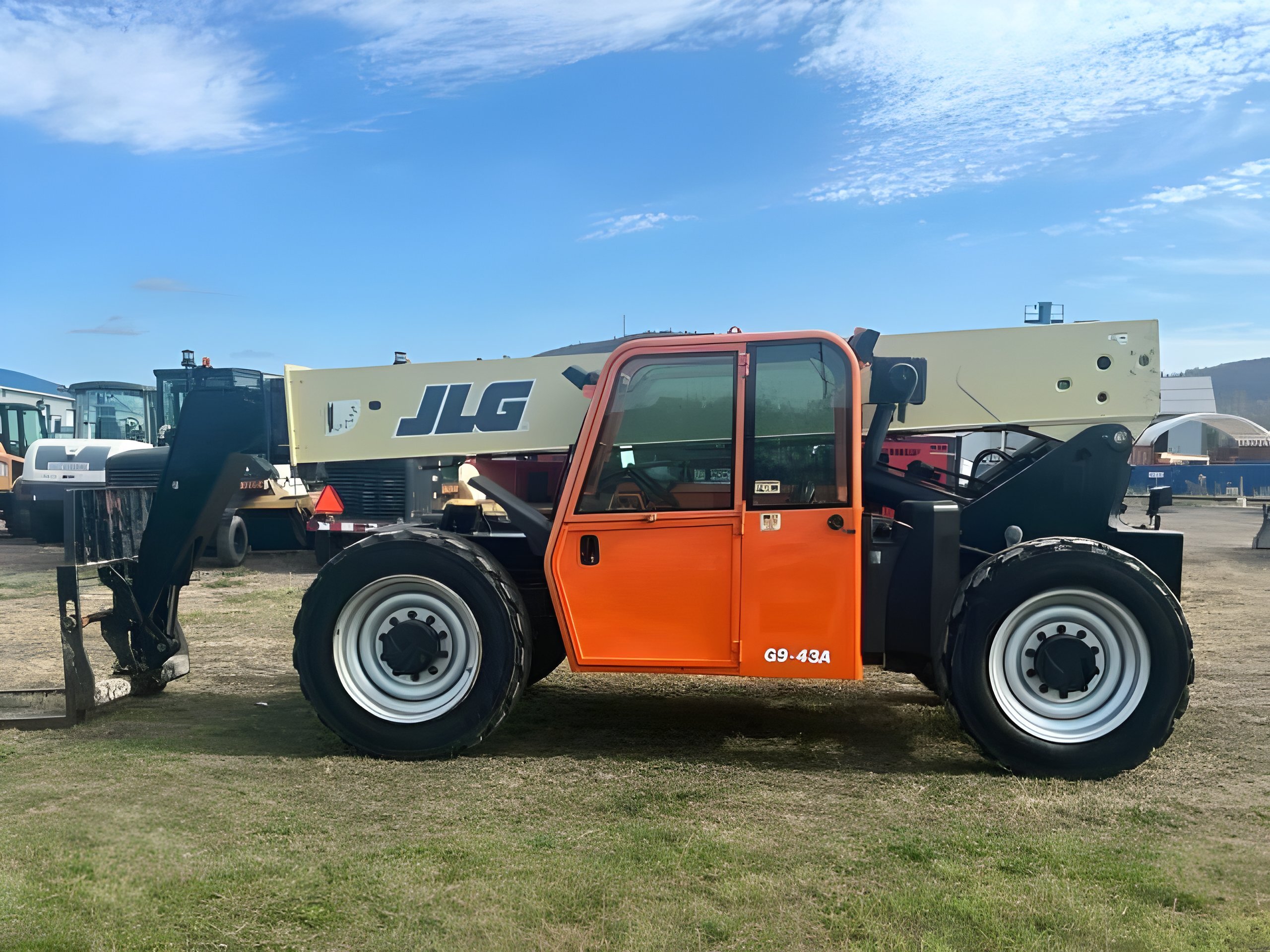 2015 JLG G9-43A