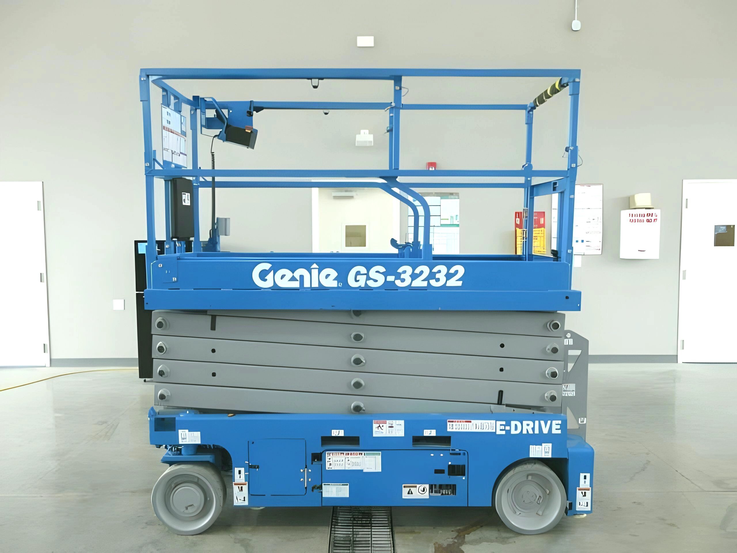 2025 Genie GS-3232