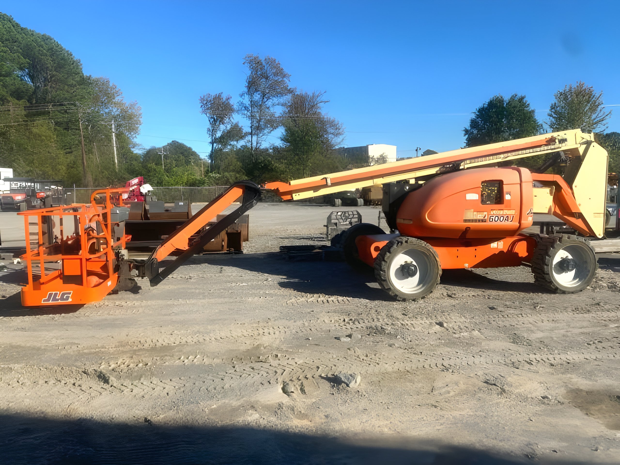 2018 JLG 600AJ