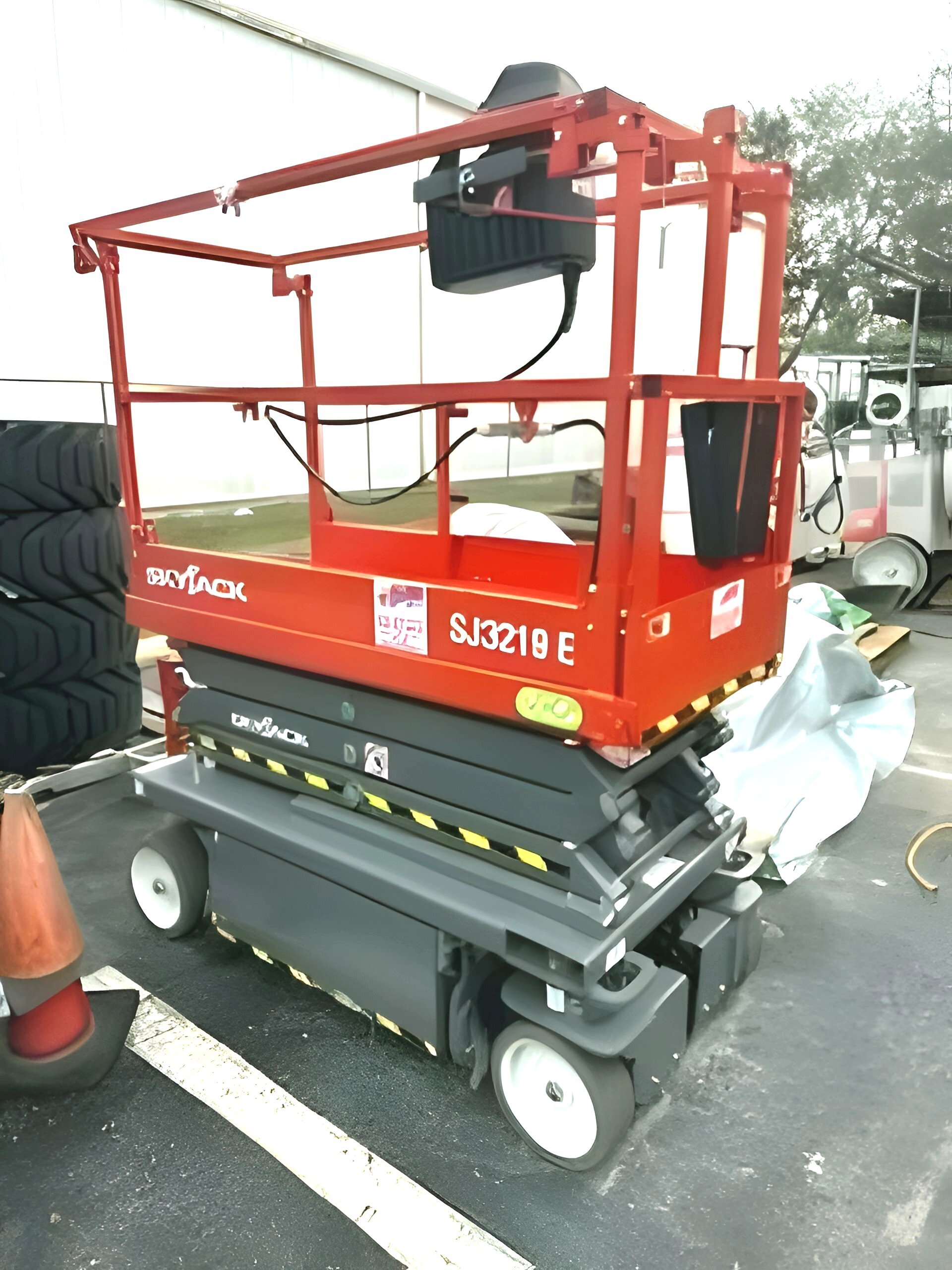 2024 Skyjack SJ3219E