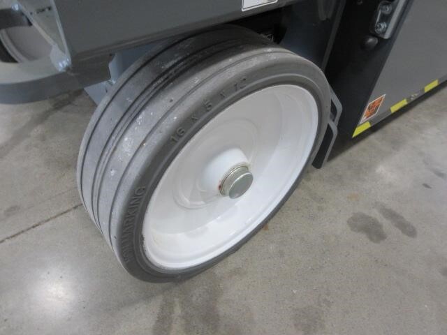 2025 Skyjack SJ-3220-8