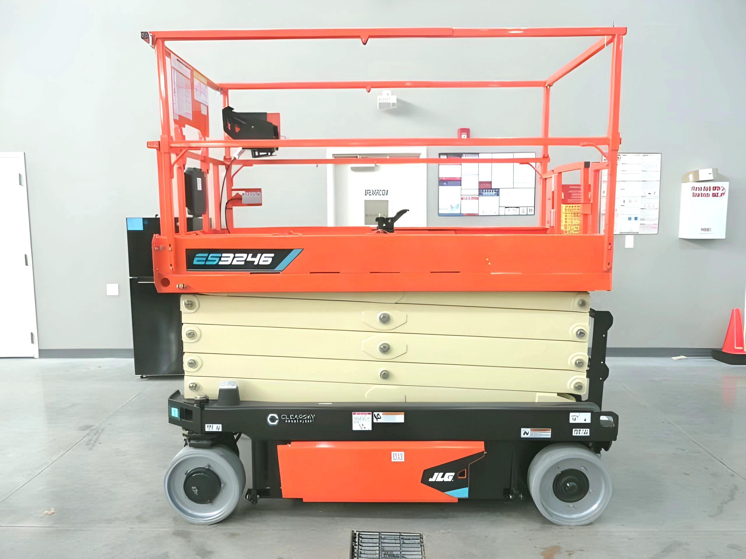 2025 JLG 3246