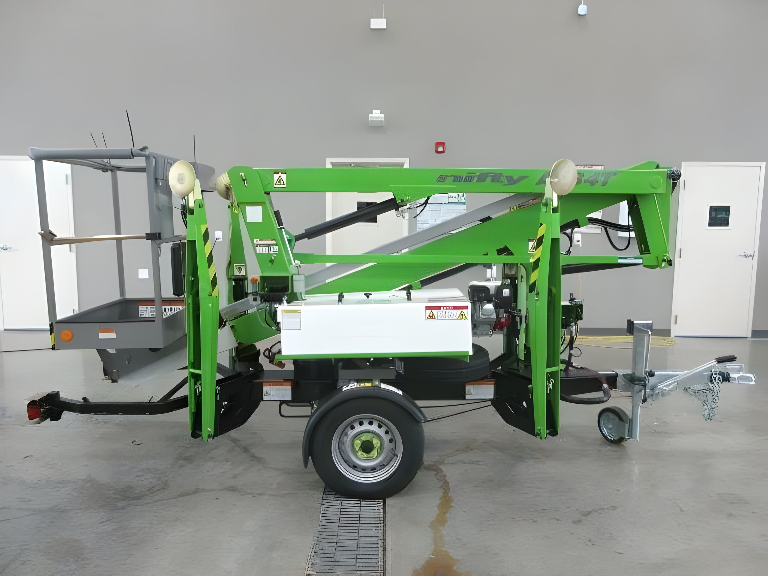 2025 Niftylift AT34T