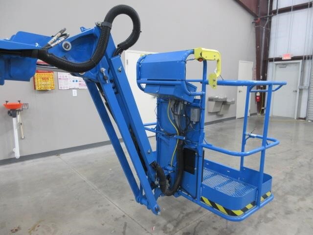 2025 Genie Z-34/22 N-9