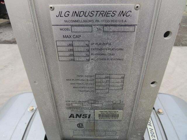 2017 JLG 20MVL-16
