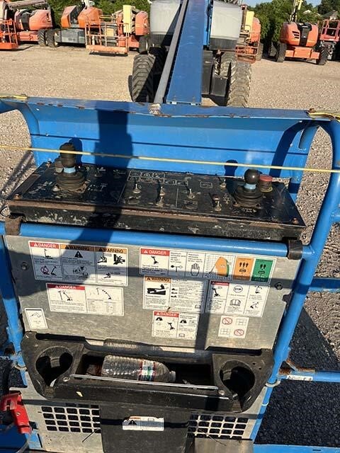 2018 Genie S-85XC-16