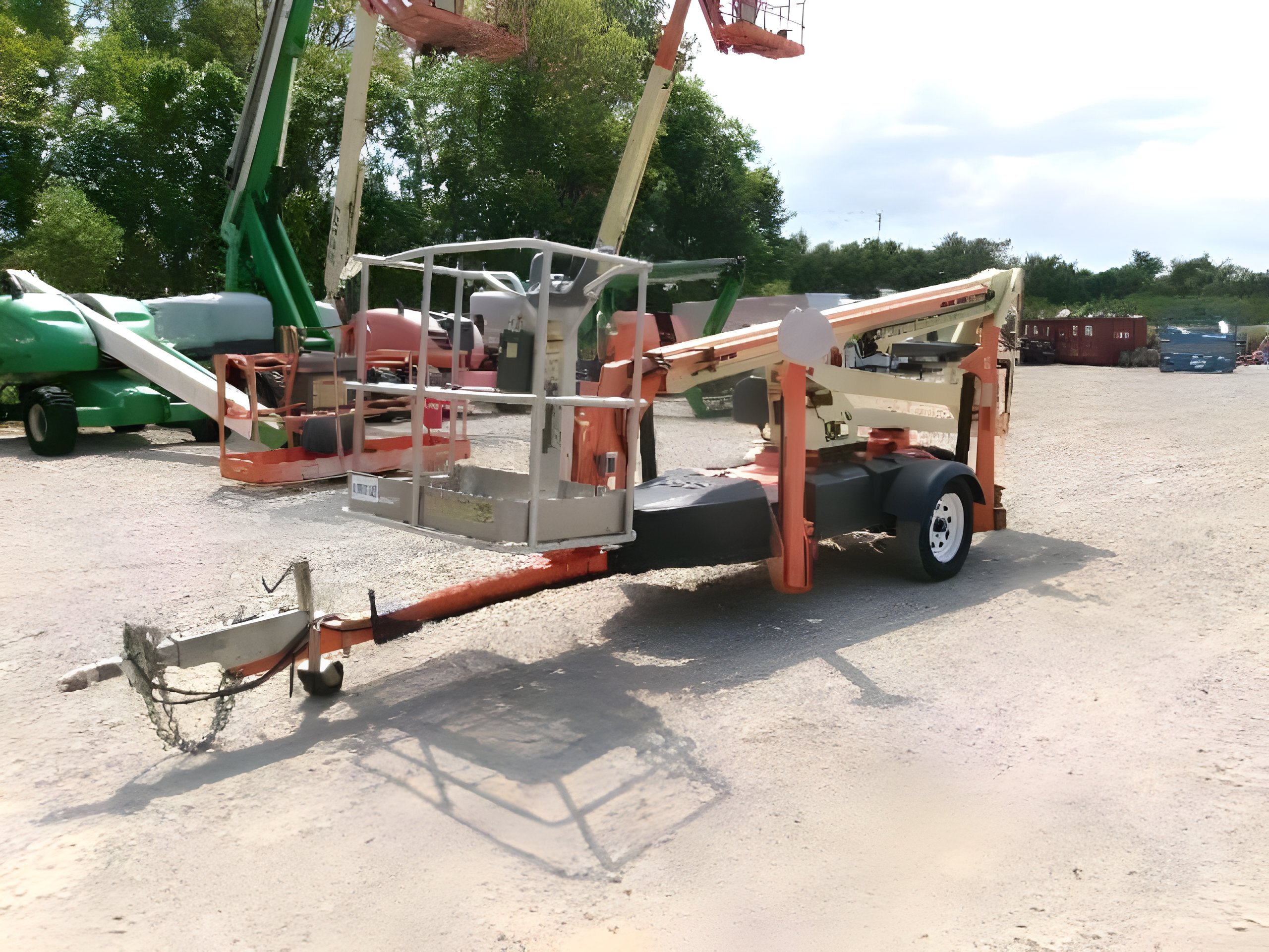 2018 JLG T350