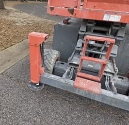 2018 Skyjack SJ-6832RT-6