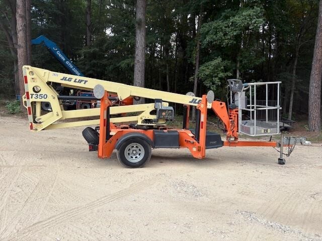 2018 JLG T350-4